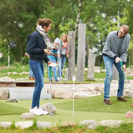 Ośrodek wypoczynkowy Ferien- Und Freizeitpark Weissenhaeuser