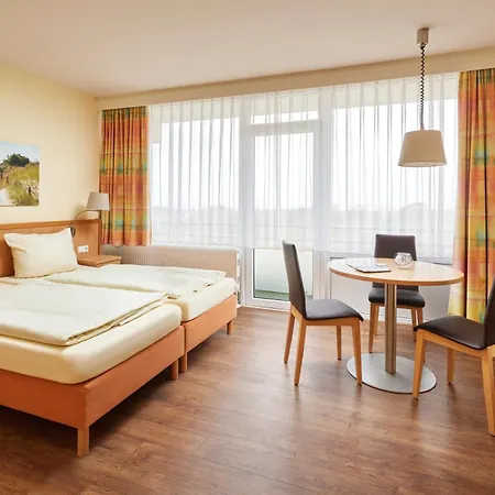Ferien- Und Freizeitpark Weissenhaeuser 3*